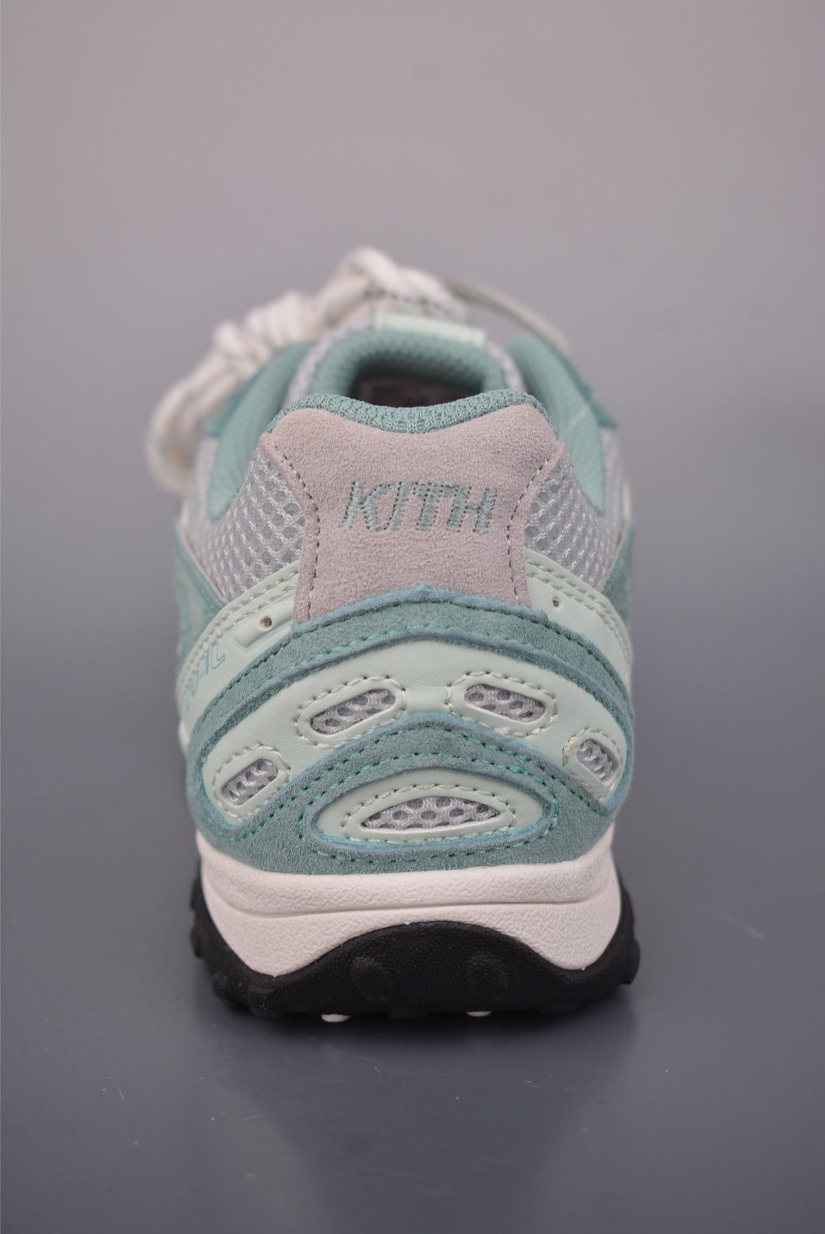 New Balance 240 204 - Image 4