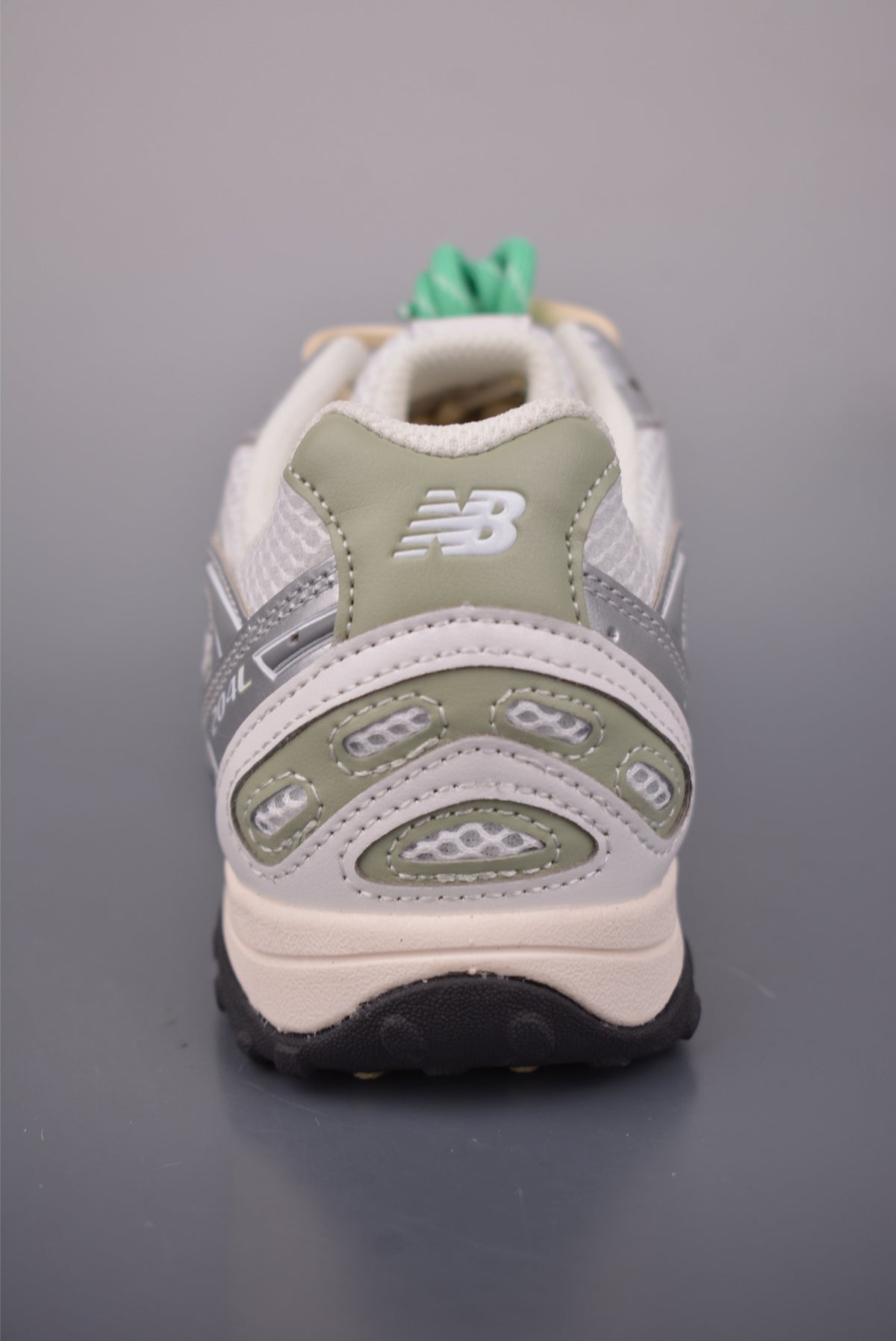 New Balance 240 204 - Image 4