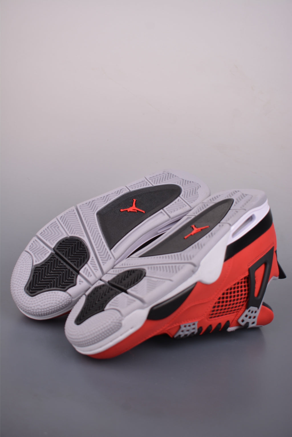 Nike Air Jordan 4 Retro - Image 3