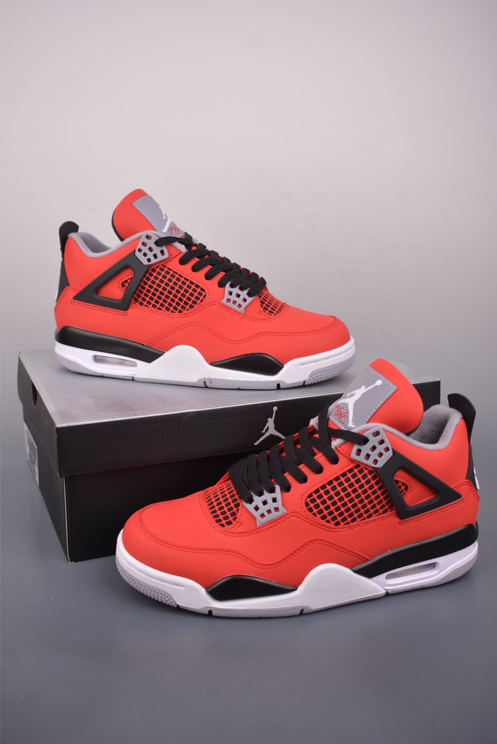 Nike Air Jordan 4 Retro - Image 5