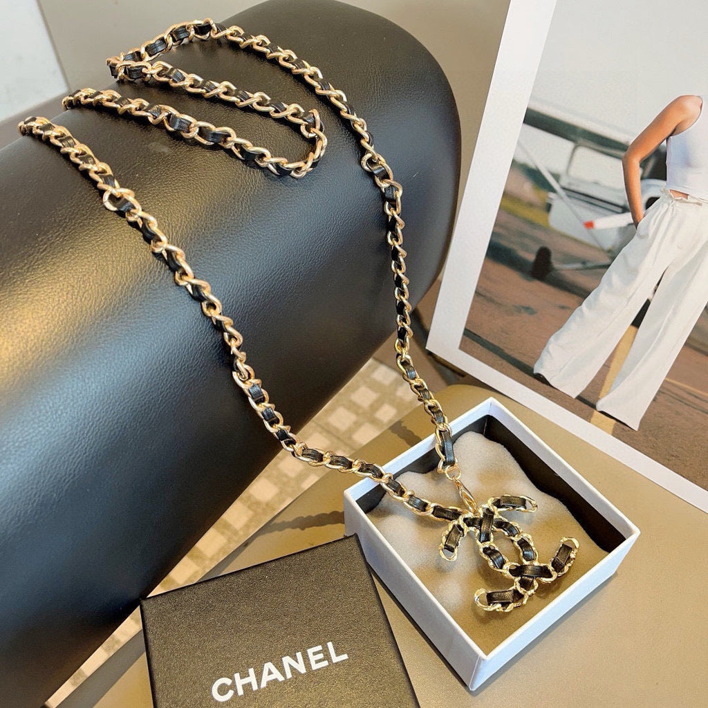 CHANEL Necklace
