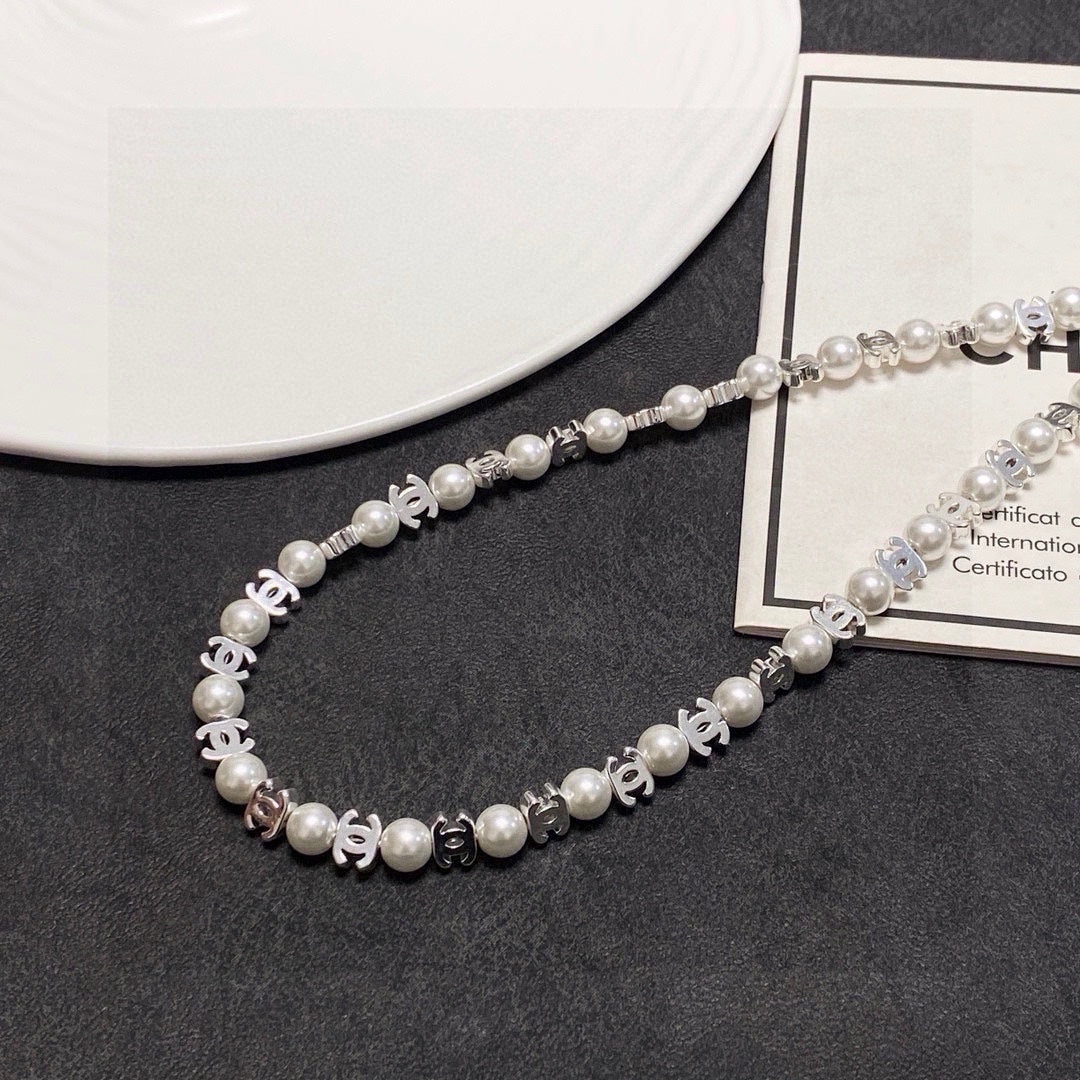 CHANEL Pearl Necklace