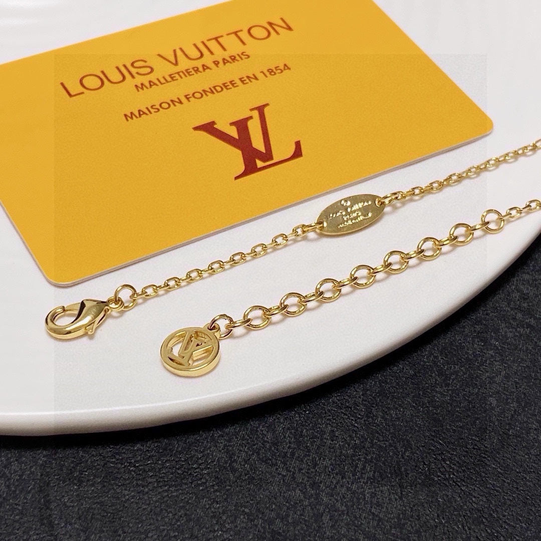 LOUIS VUITTON Necklace
