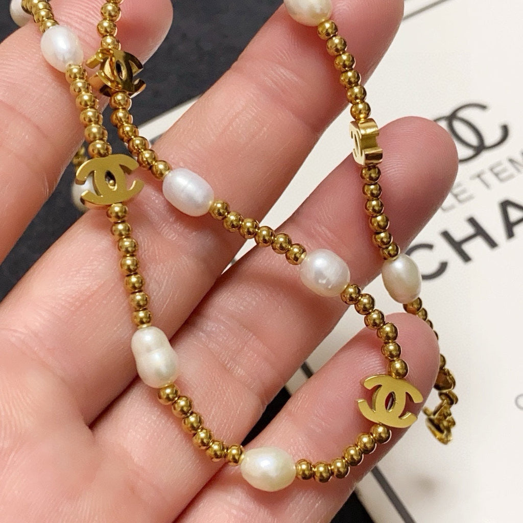 CHANEL Pearl Necklace
