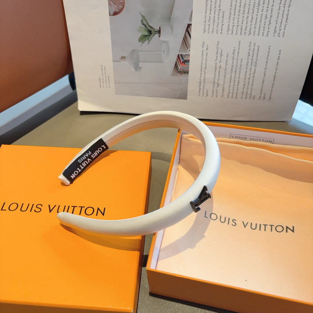 LOUIS VUITTON Headband