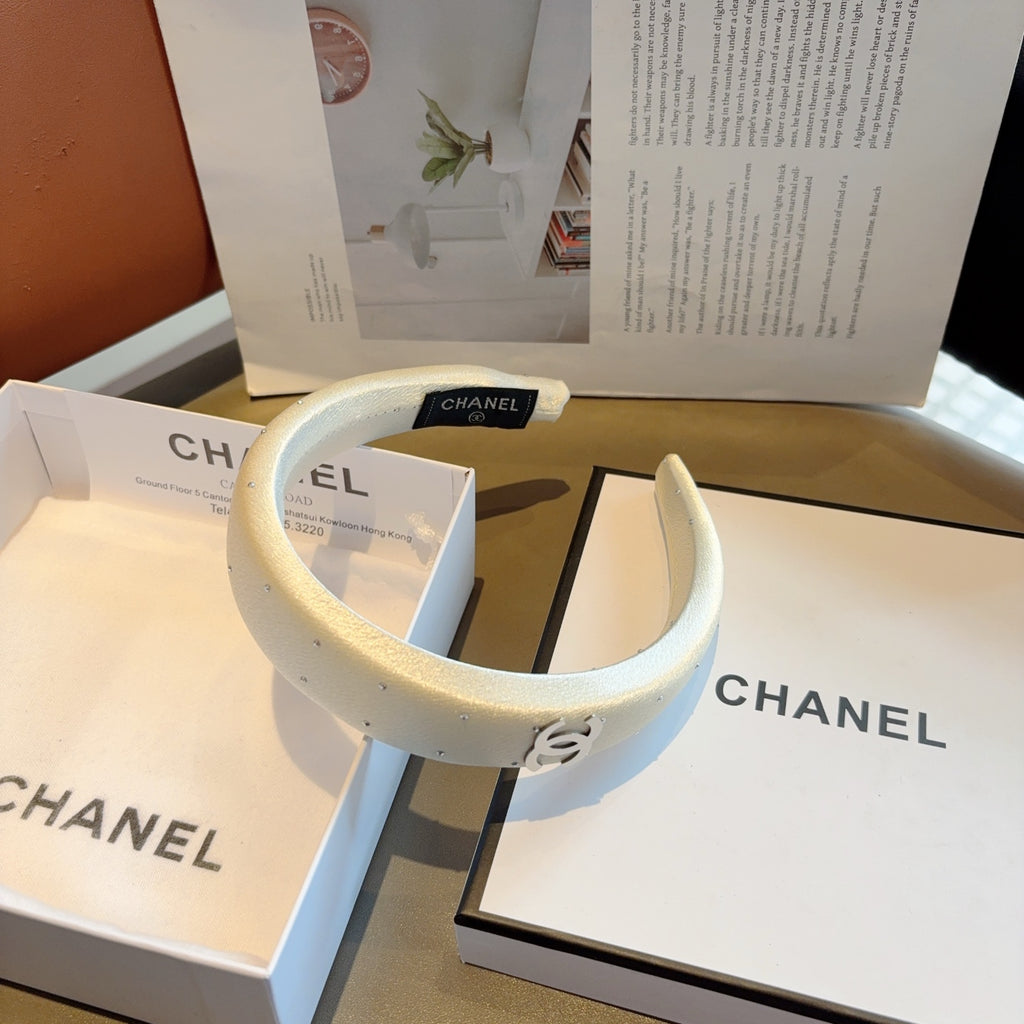 CHANEL Headband