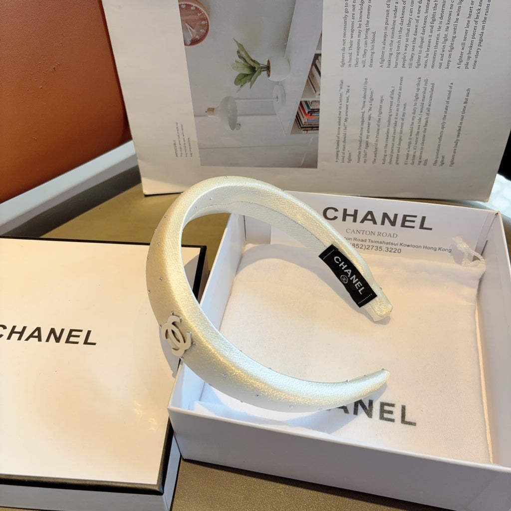 CHANEL Headband