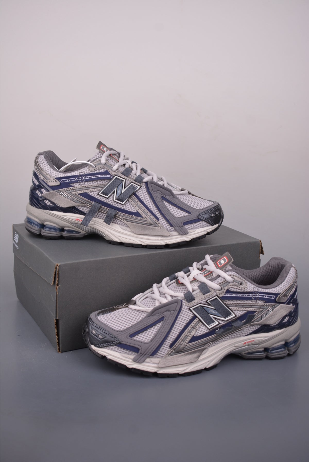 New Balance 240 280 - Image 5