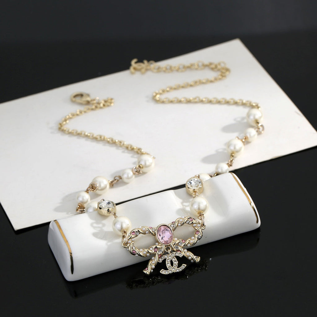 CHANEL Pearl Bow Long Necklace