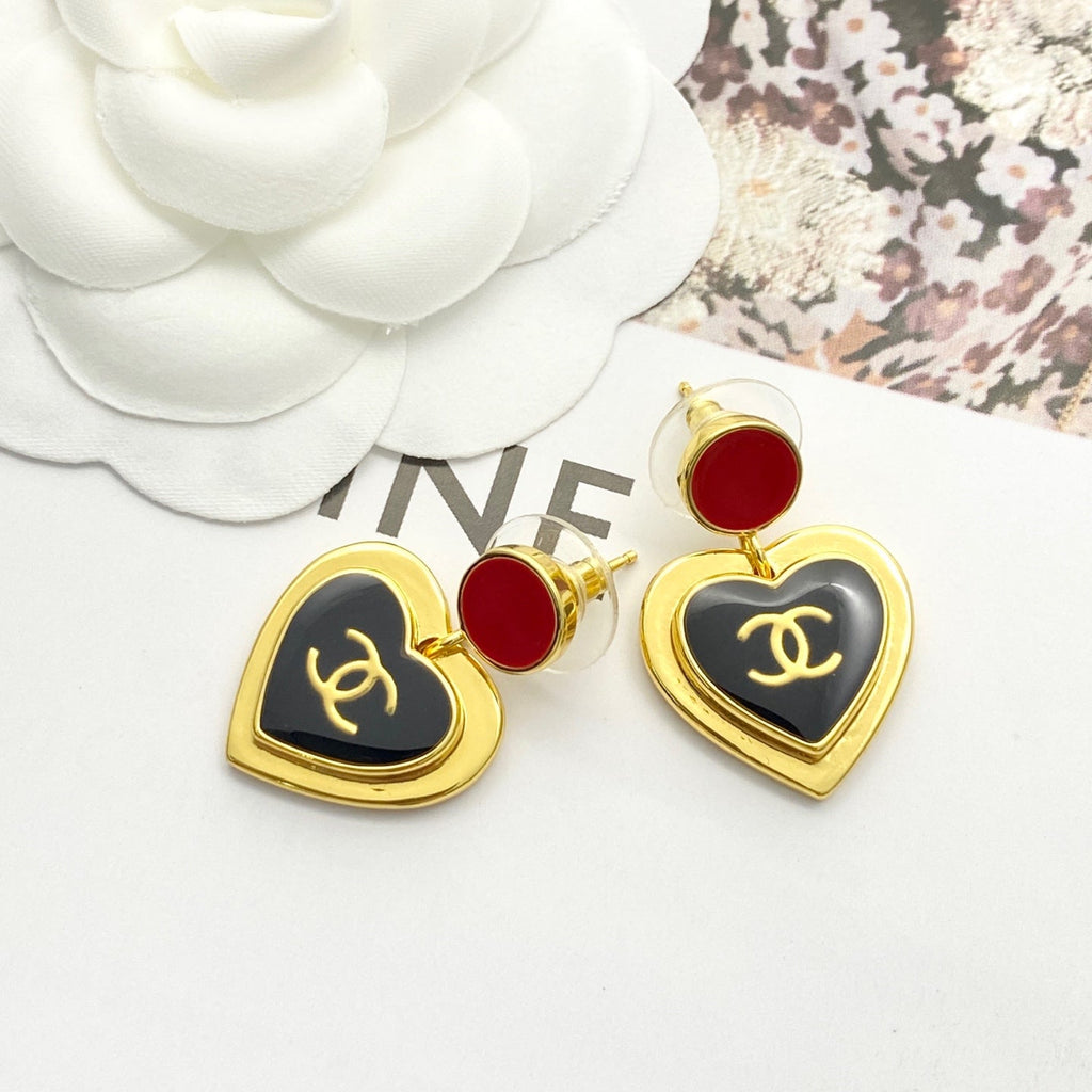 CHANEL Enamel Vintage Earrings