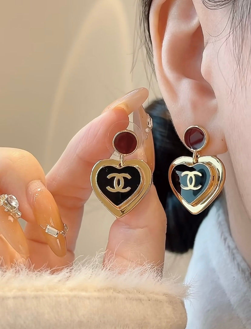 CHANEL Enamel Vintage Earrings