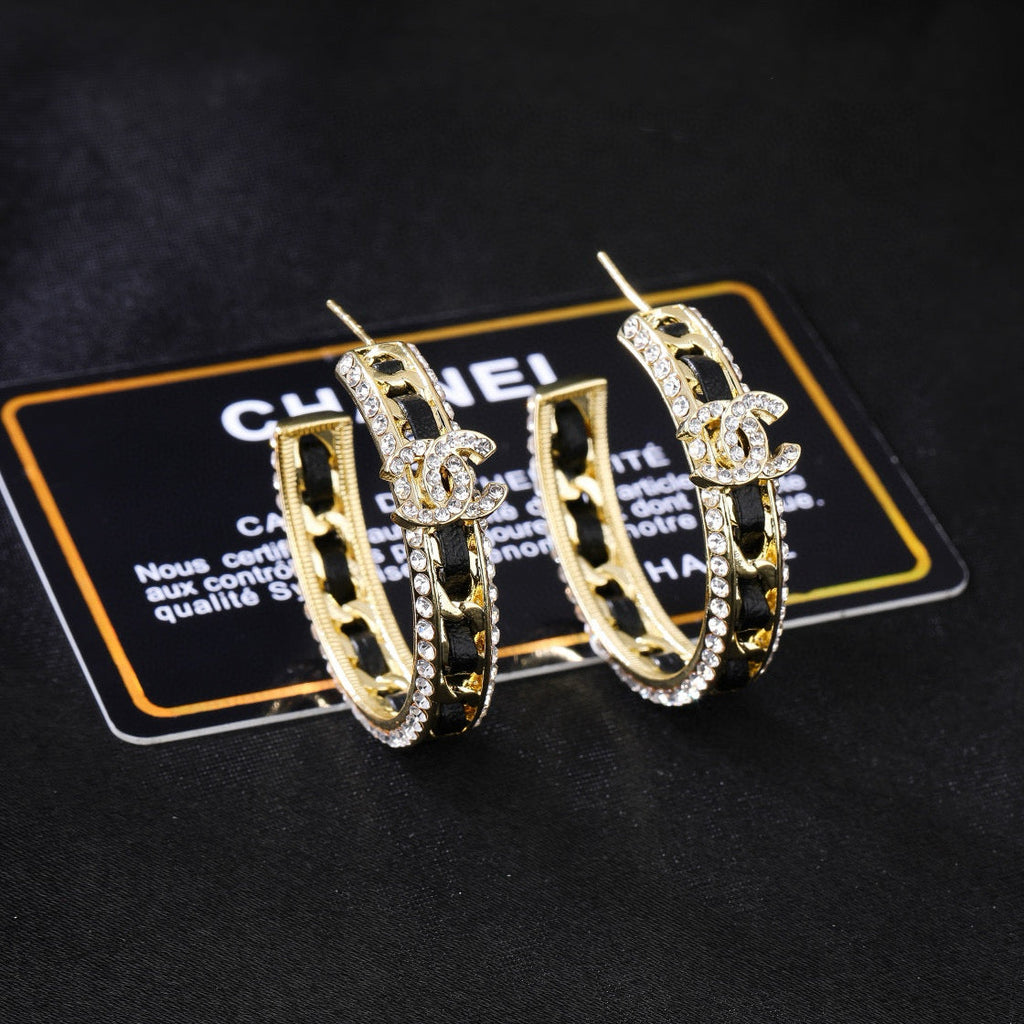 CHANEL P65 Pearl Earrings
