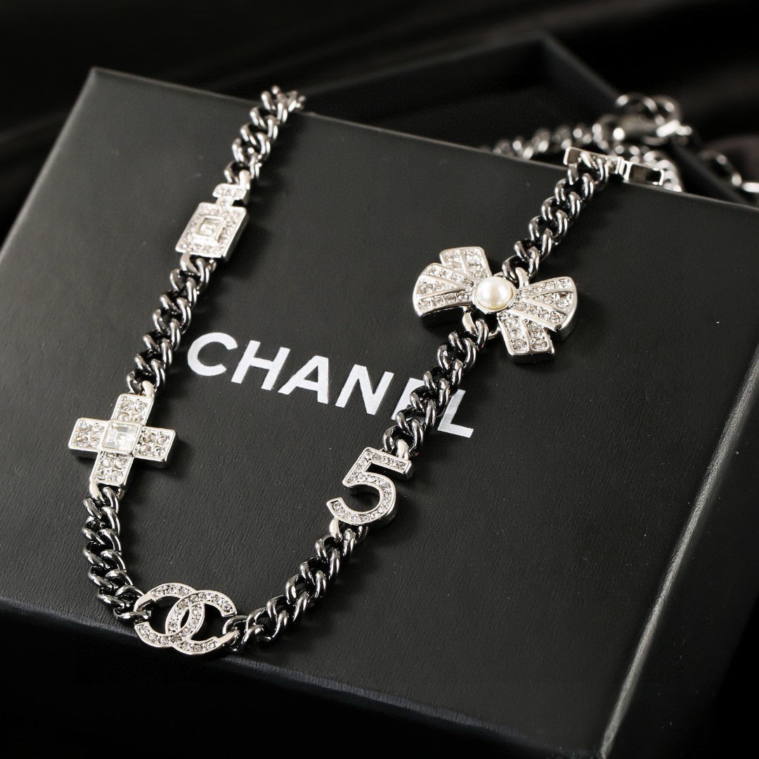 CHANEL P75 Double-C Bow Necklace