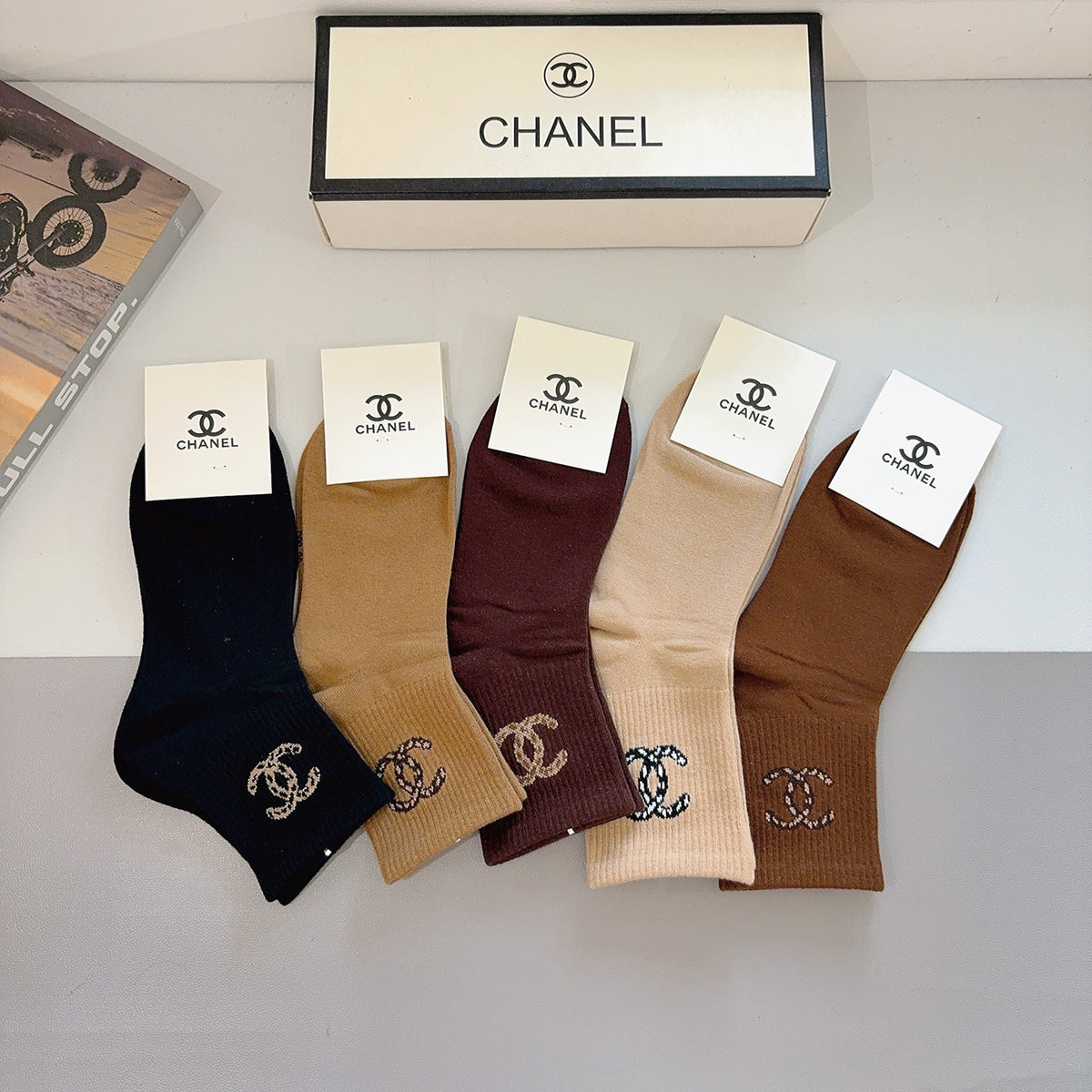 Chanel Cotton Crew Socks – 5-Pair Set #008