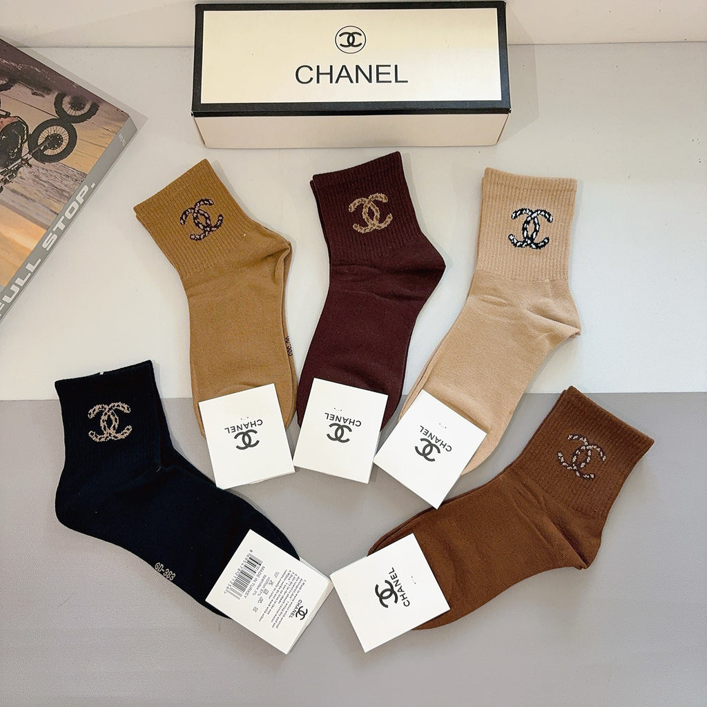 Chanel Cotton Crew Socks – 5-Pair Set #008