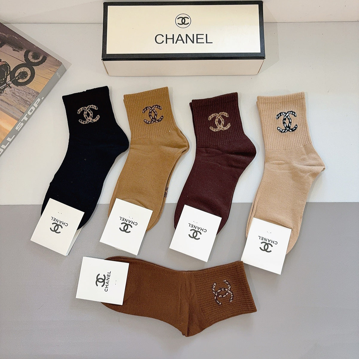 Chanel Cotton Crew Socks – 5-Pair Set #008