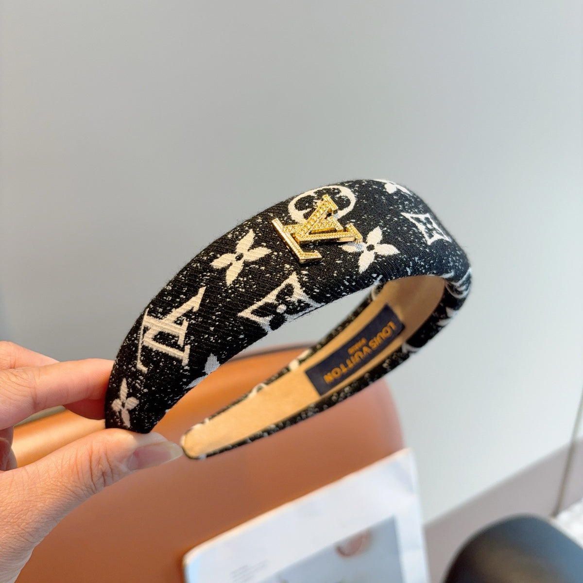 LOUIS VUITTON Wide Headband