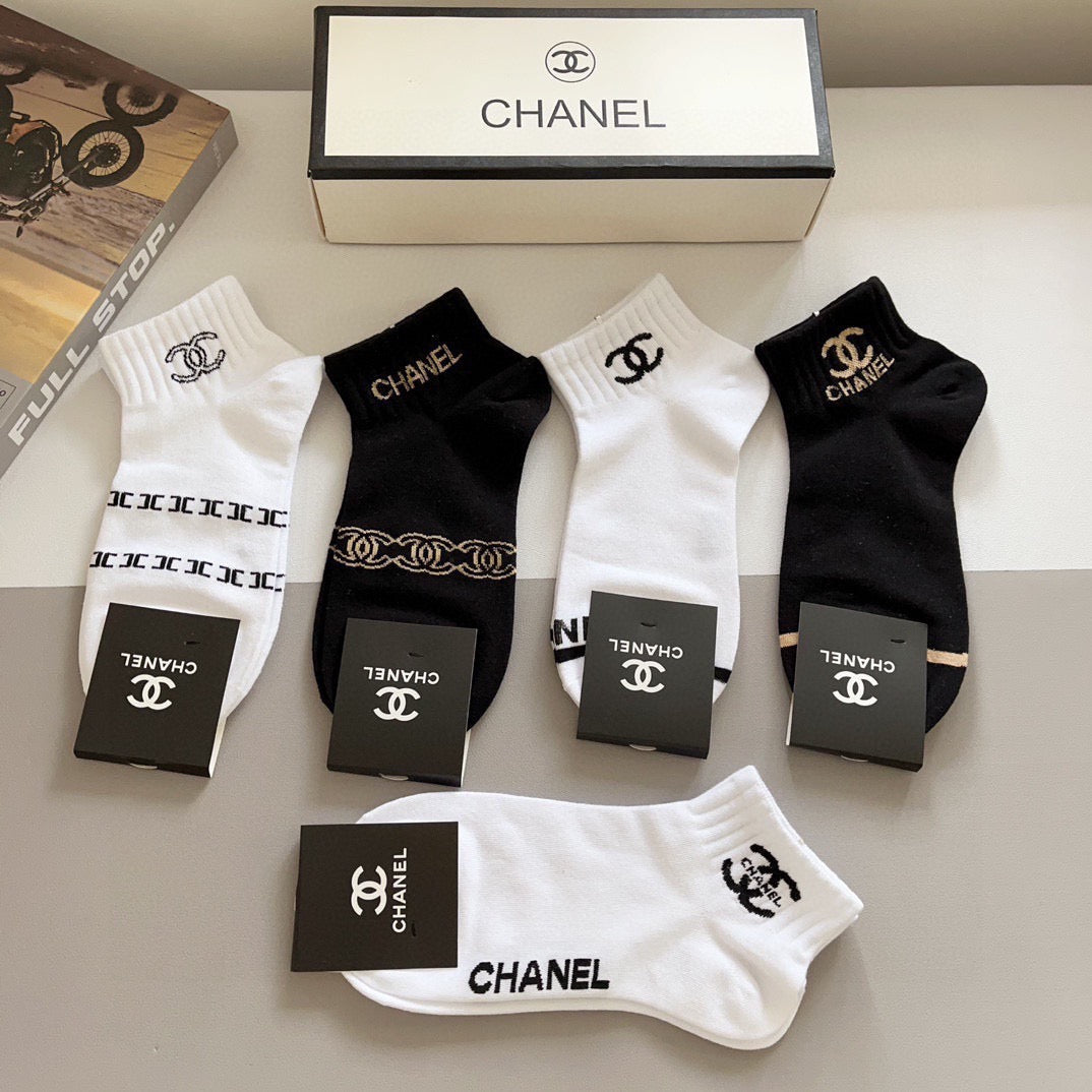 Chanel Cotton Ankle Socks – 5-Pair Set #002