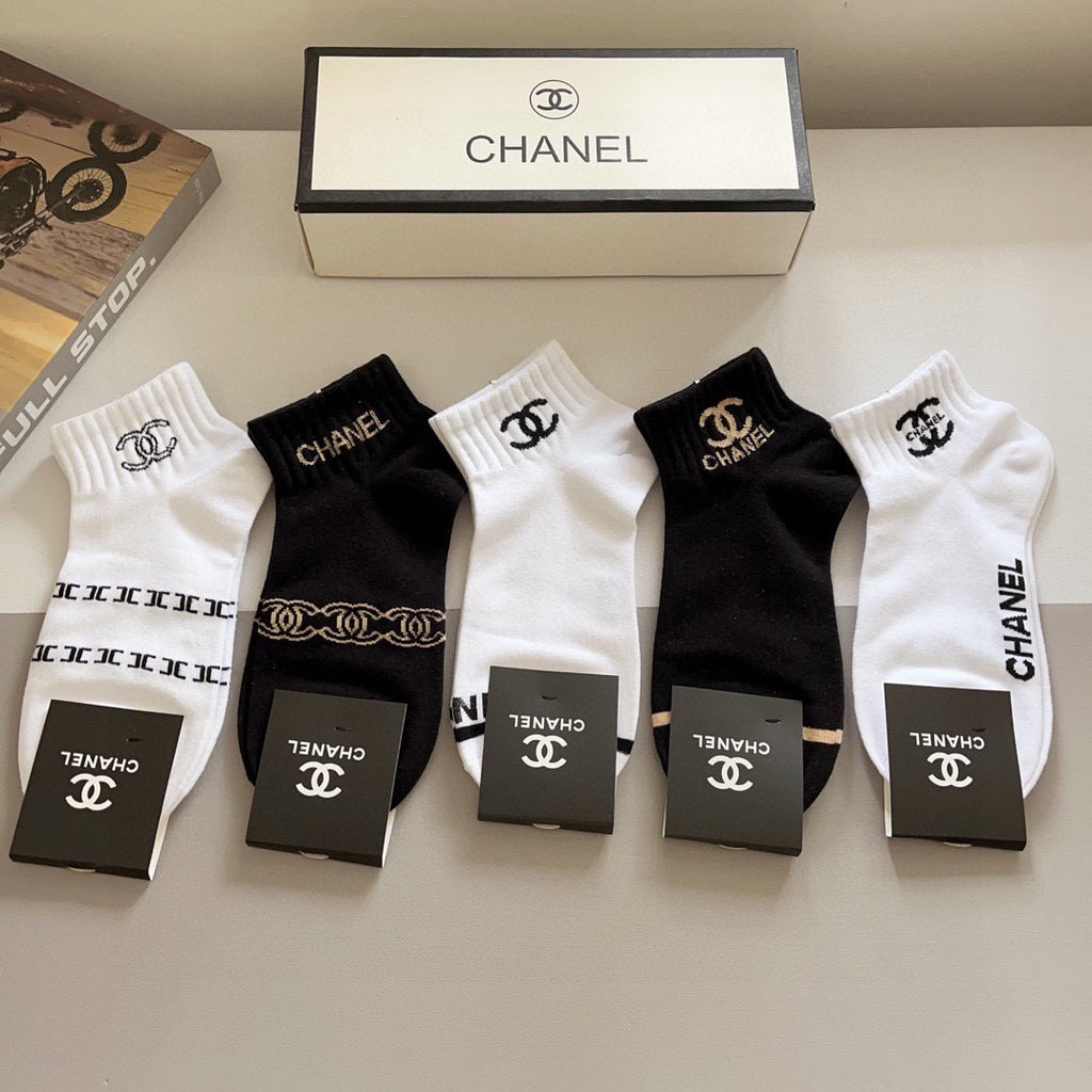 Chanel Cotton Ankle Socks – 5-Pair Set #002
