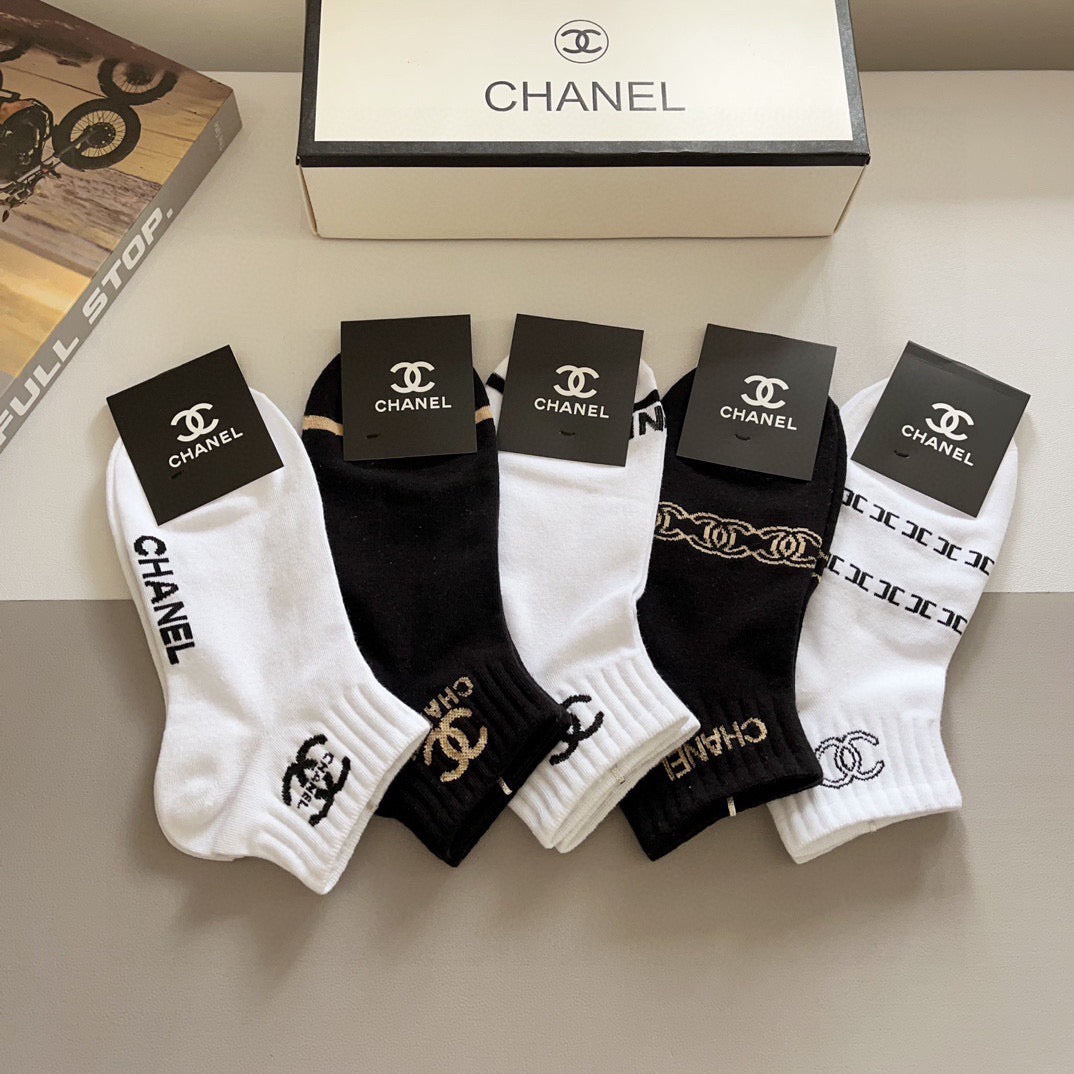 Chanel Cotton Ankle Socks – 5-Pair Set #002