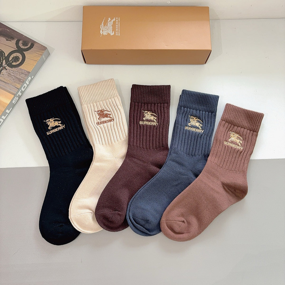 Burberry Cashmere Blend Knee-High Socks – 5-Pair Set #001