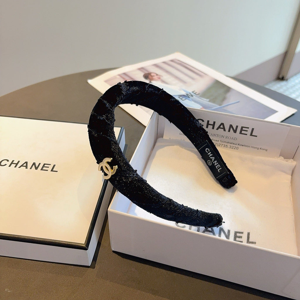 CHANEL Vintage Headband