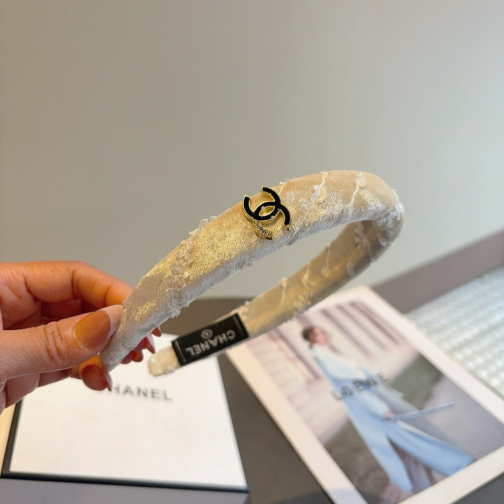 CHANEL Vintage Headband