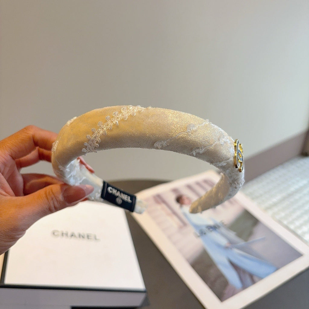CHANEL Vintage Headband