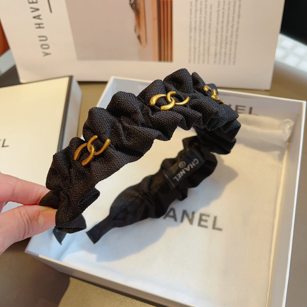 CHANEL Vintage Headband