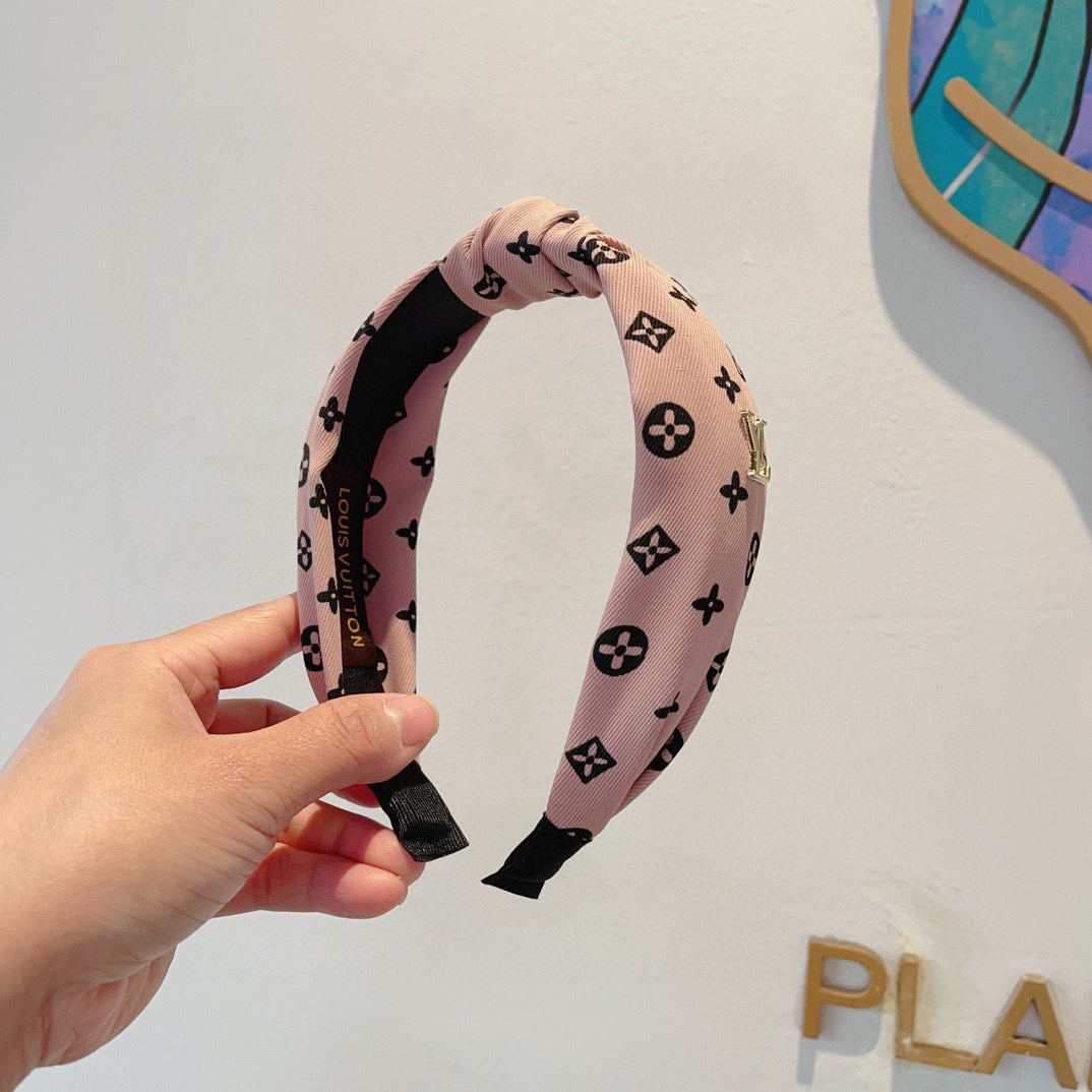 LOUIS VUITTON Headband