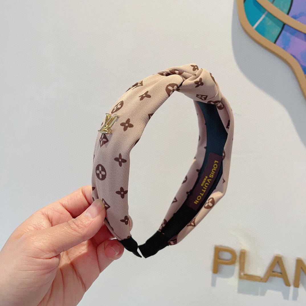 LOUIS VUITTON Headband