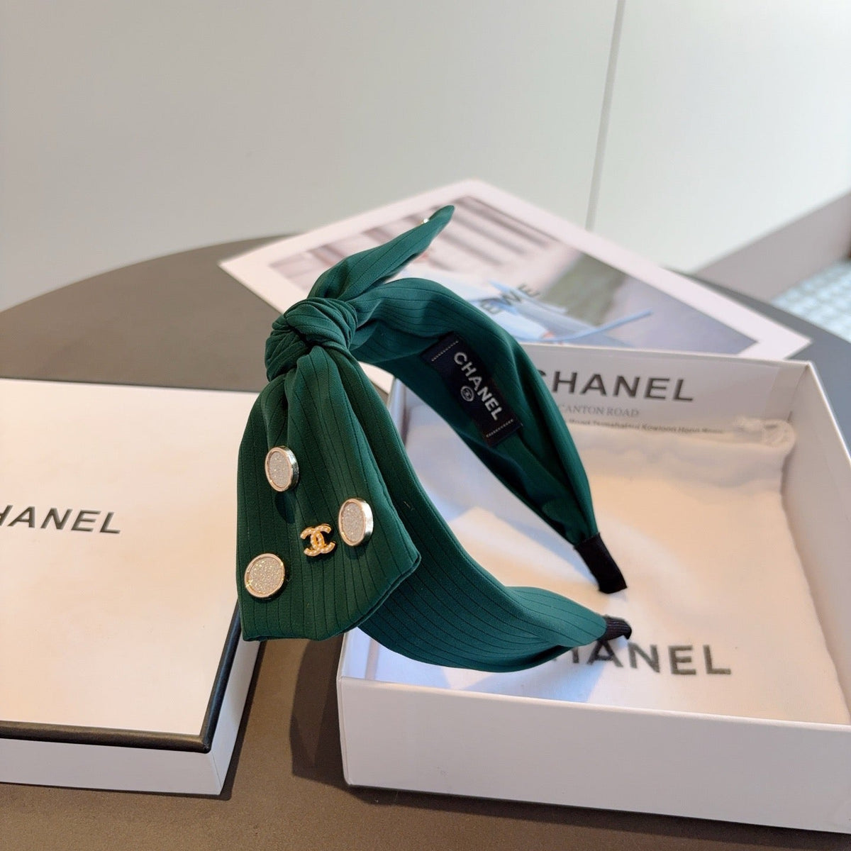 CHANEL Bow Vintage Headband