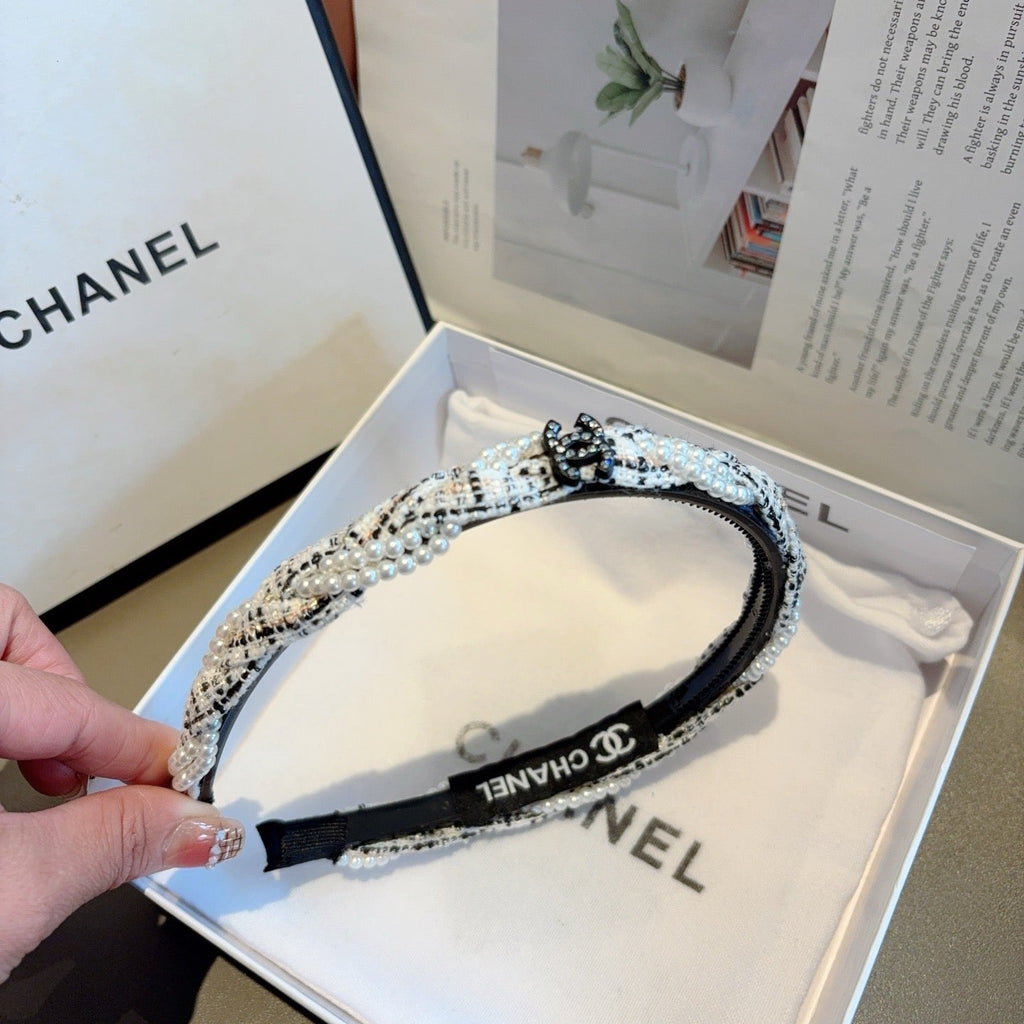 CHANEL Letter Logo Vintage Headband