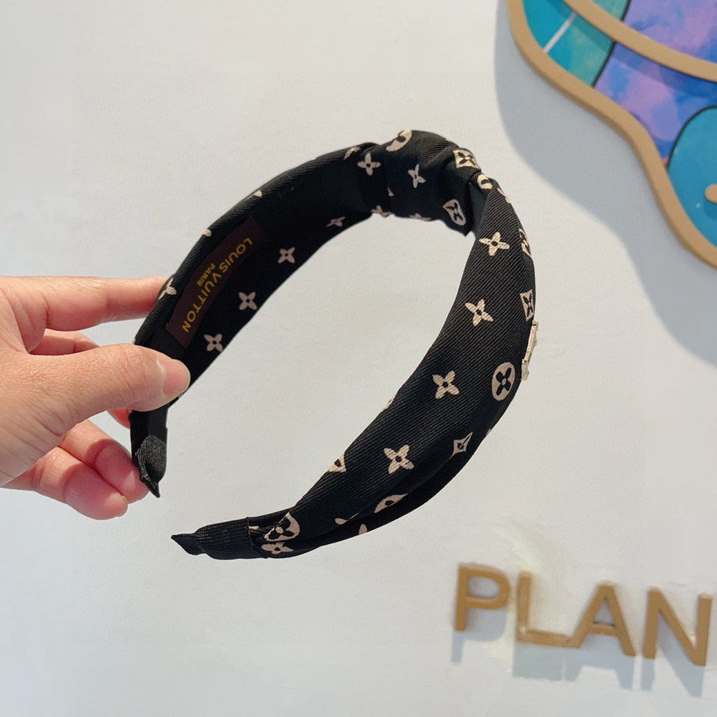 LOUIS VUITTON Headband