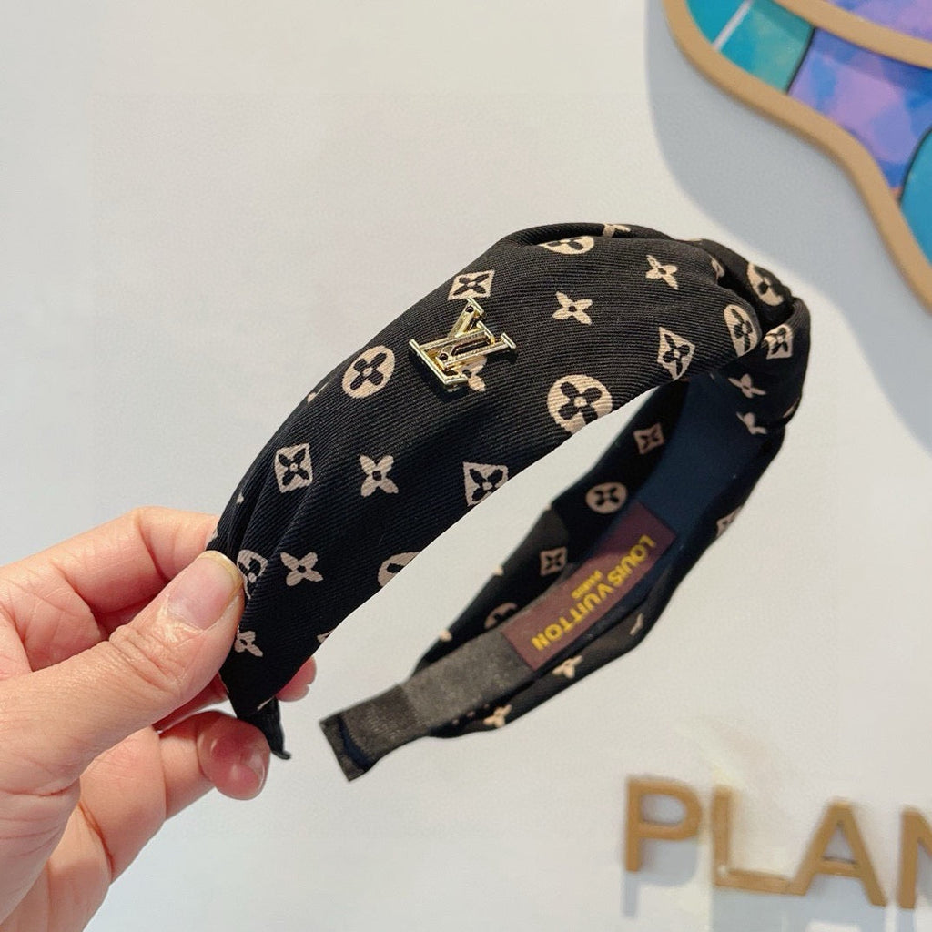 LOUIS VUITTON Headband
