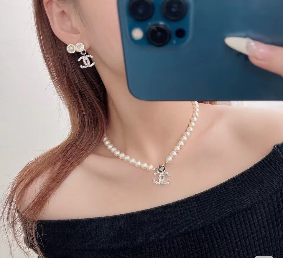 CHANEL Pearl Long Necklace