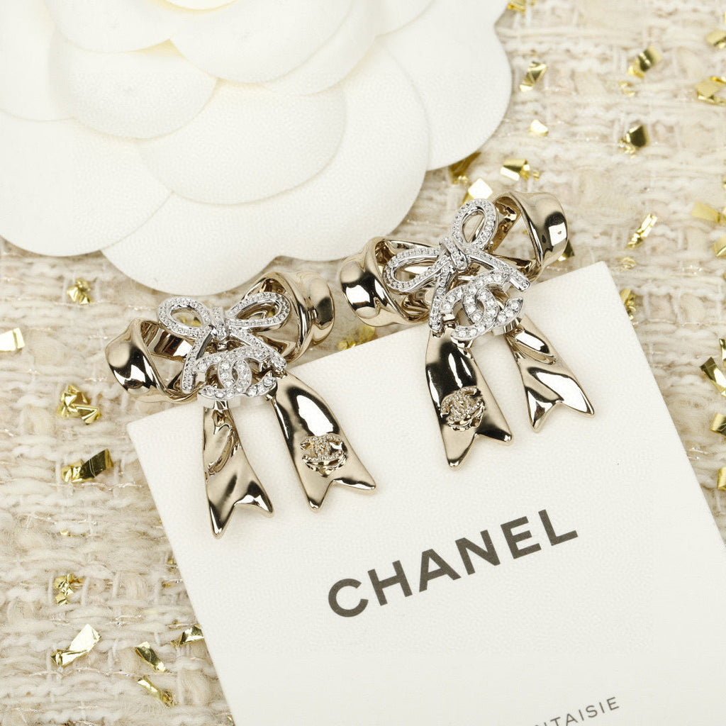 CHANEL Bow Earrings