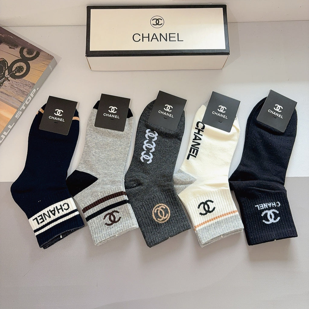 Chanel Cotton Crew Socks – 5-Pair Set #005