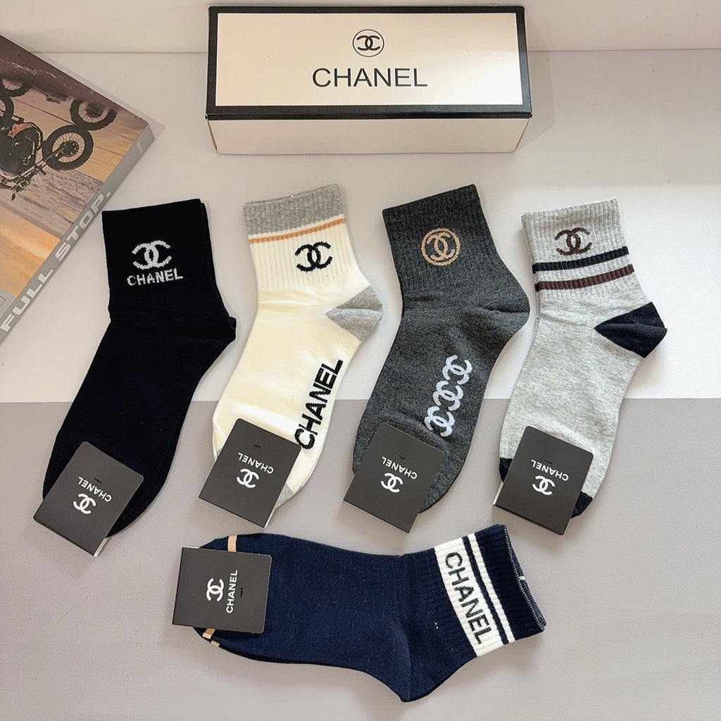 Chanel Cotton Crew Socks – 5-Pair Set #005