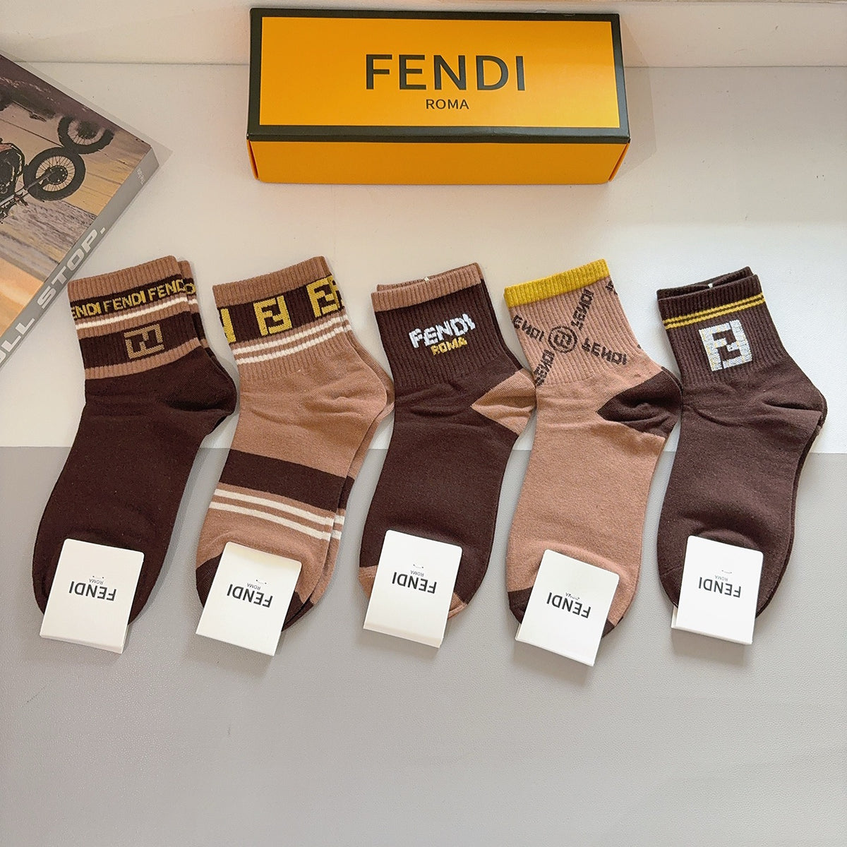 Fendi Cotton Crew Socks – 5-Pair Set #001
