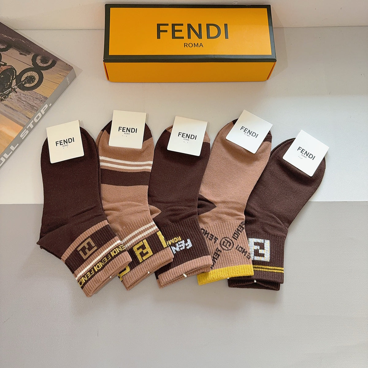 Fendi Cotton Crew Socks – 5-Pair Set #001