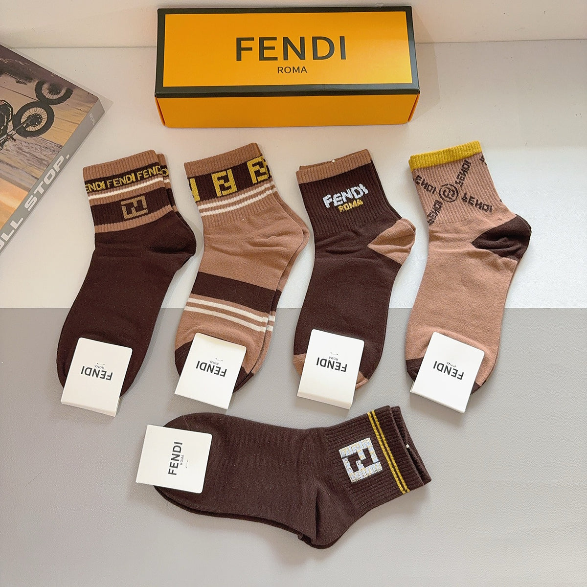 Fendi Cotton Crew Socks – 5-Pair Set #001