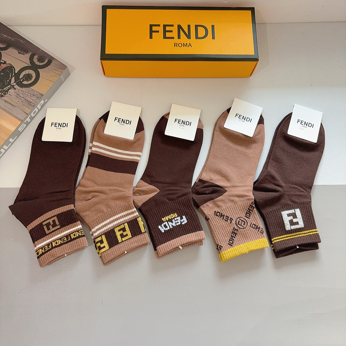 Fendi Cotton Crew Socks – 5-Pair Set #001