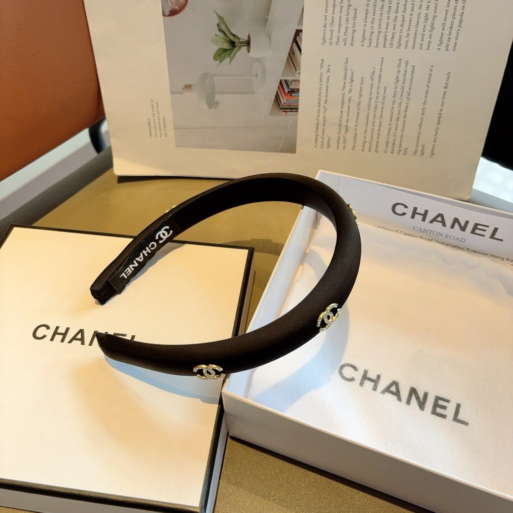 CHANEL Letter Logo Vintage Headband