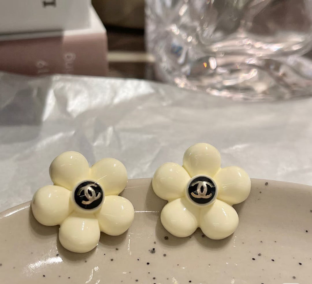CHANEL Camellia Earrings
