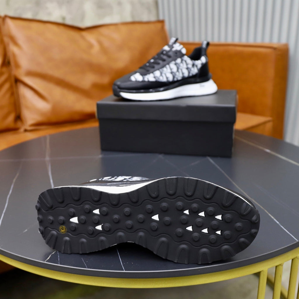 Dior Sneakers #440