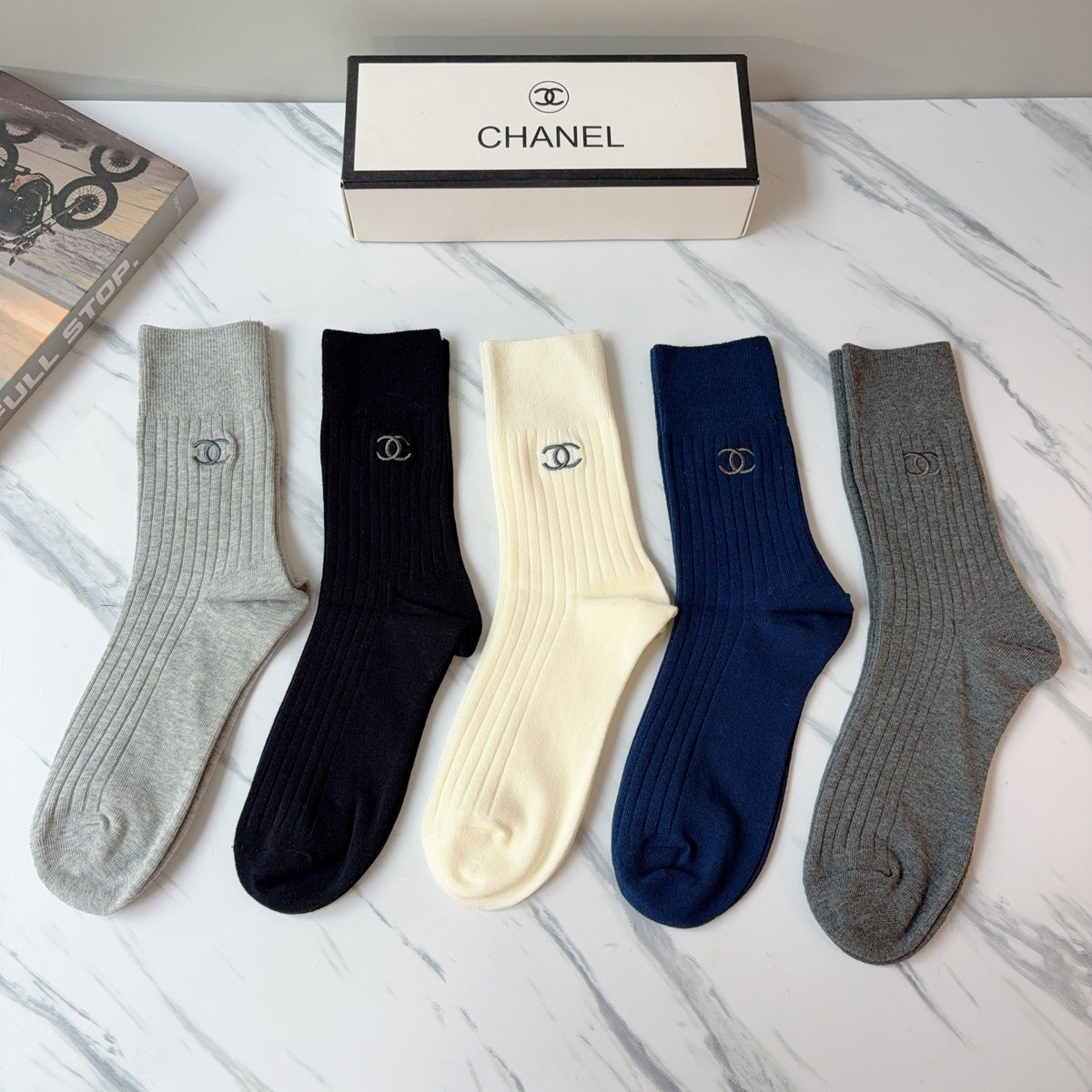 Chanel Cashmere Blend Knee-High Socks – 5-Pair Set #001