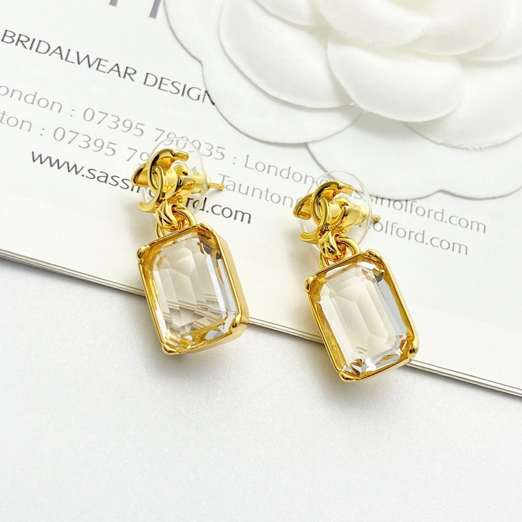 CHANEL Crystal Double-C Vintage Pendant Necklace