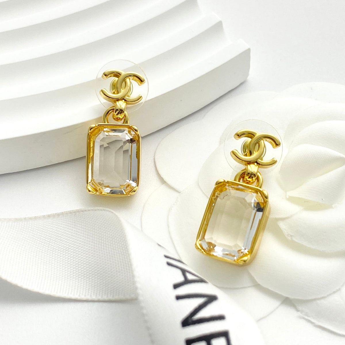 CHANEL Crystal Double-C Vintage Pendant Necklace