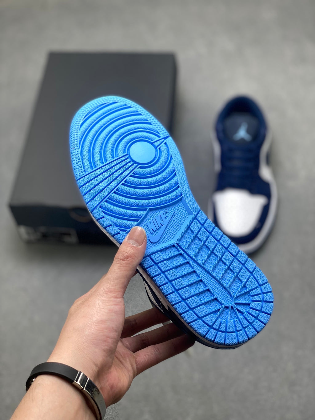 Fragment x Travis Scott x Dior x Nike Air Jordan 1 Low - Image 6